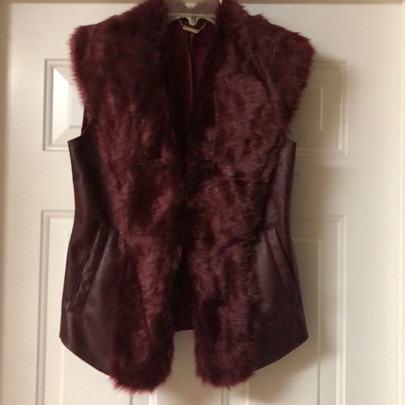 Vest - Picture 6 of 8